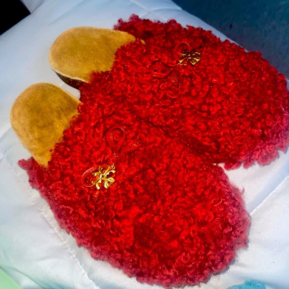 Tory Burch Shoes - Tory Burch burgundy sheep fur clogs never worn very comfortable size 8